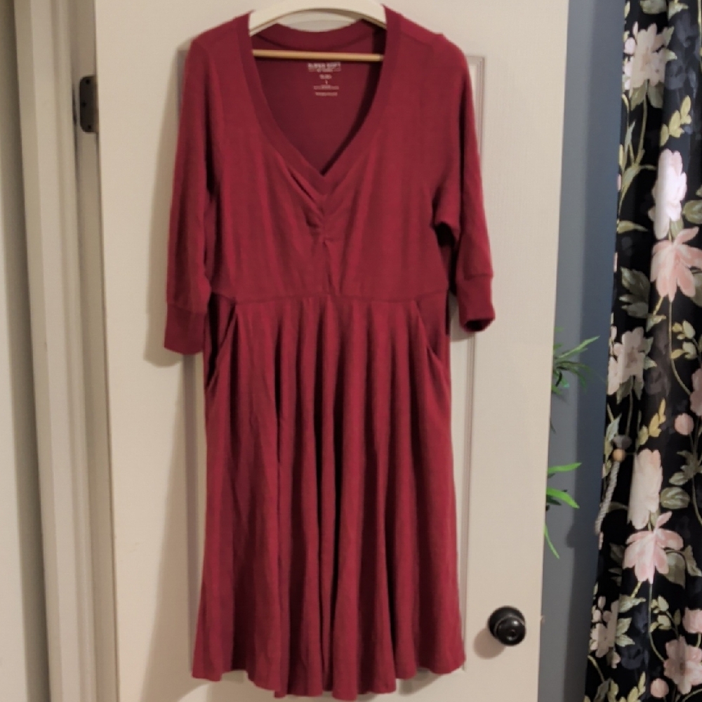 Torrid Super Soft Plush Burgundy Midi Dress Size 1